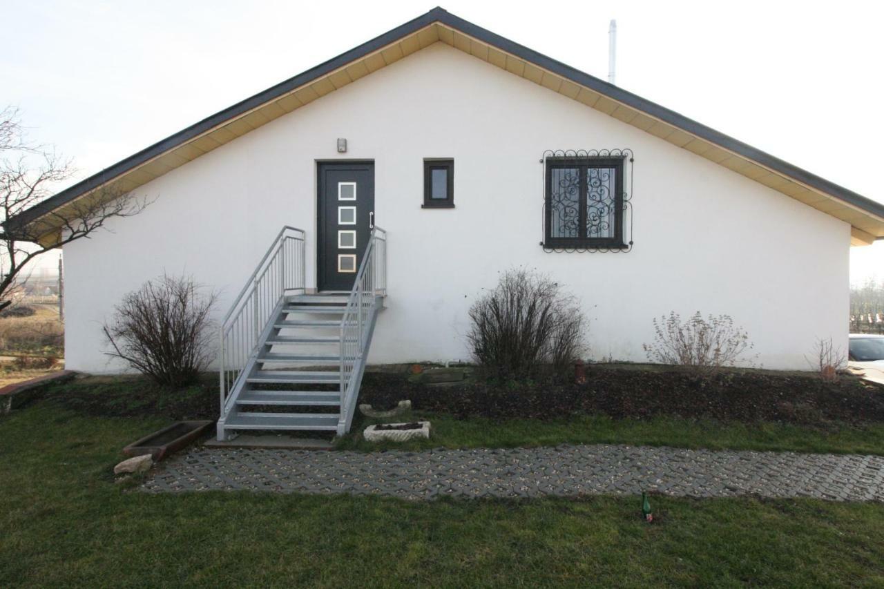 Ferienwohnung Fam. Frey Kleinhoflein Dış mekan fotoğraf